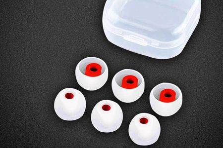 白色入耳式耳機(jī)塞子 白色入耳式耳機(jī)塞子